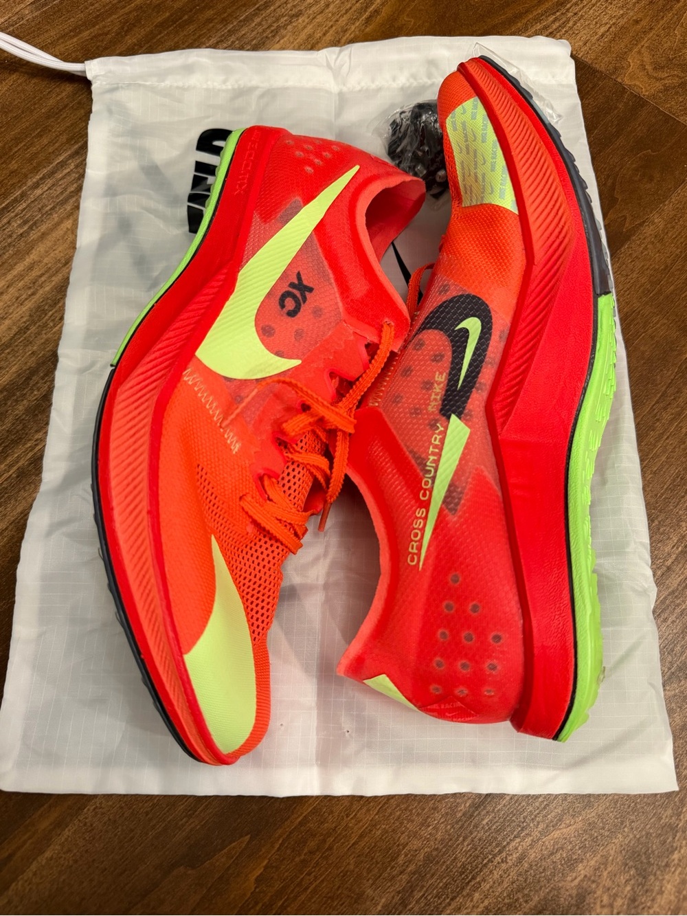 New Nike Dragonfly XC
Cross-Country Spikes